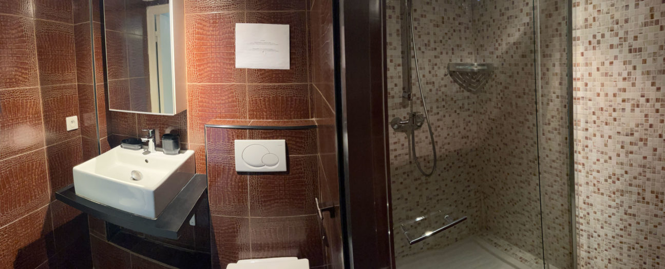 Panoramique salle de bain 01