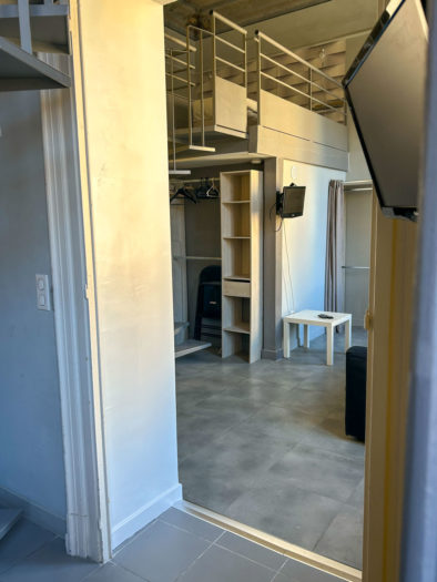 Salon et mezzanine 01